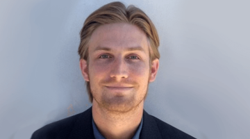 Making Sense out of Big Data with Embedded Insights