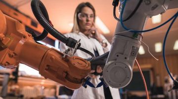3 Job Skills that AI Can Never Replace