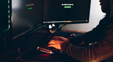 Software vs. Data Engineer: Who Should You Hire?